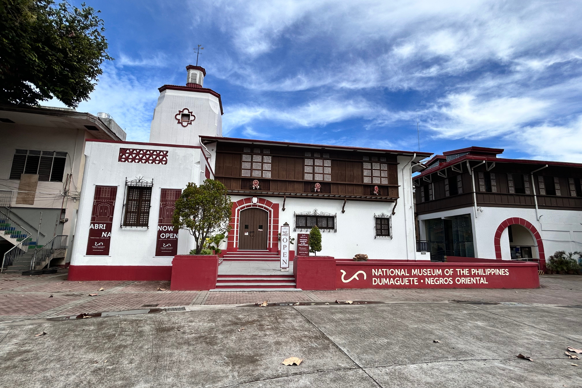 Valencia Countryside with Free Dumaguete City Tour